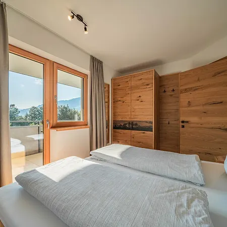 Andrea Caeciel - Alpline Kg Daire *