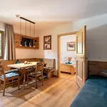 Appartements Andrea Caeciel - Alpline Appartements Kg Apartment *