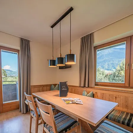 Andrea Caeciel - Alpline Kg Apartamento